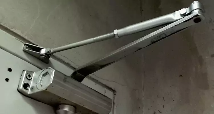 Door Closer Oil Leak Repair in Kendall, FL